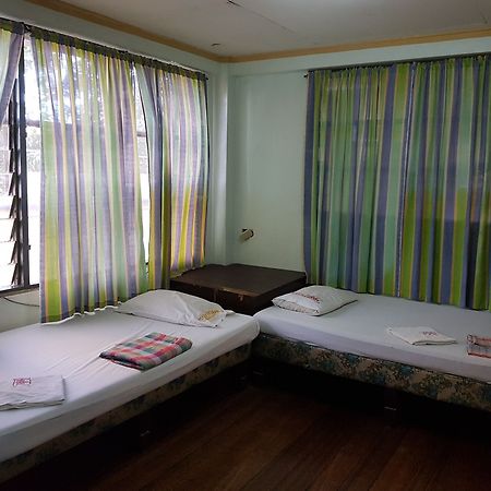 Texicano Hotel Main ลาวัก ภายนอก รูปภาพ